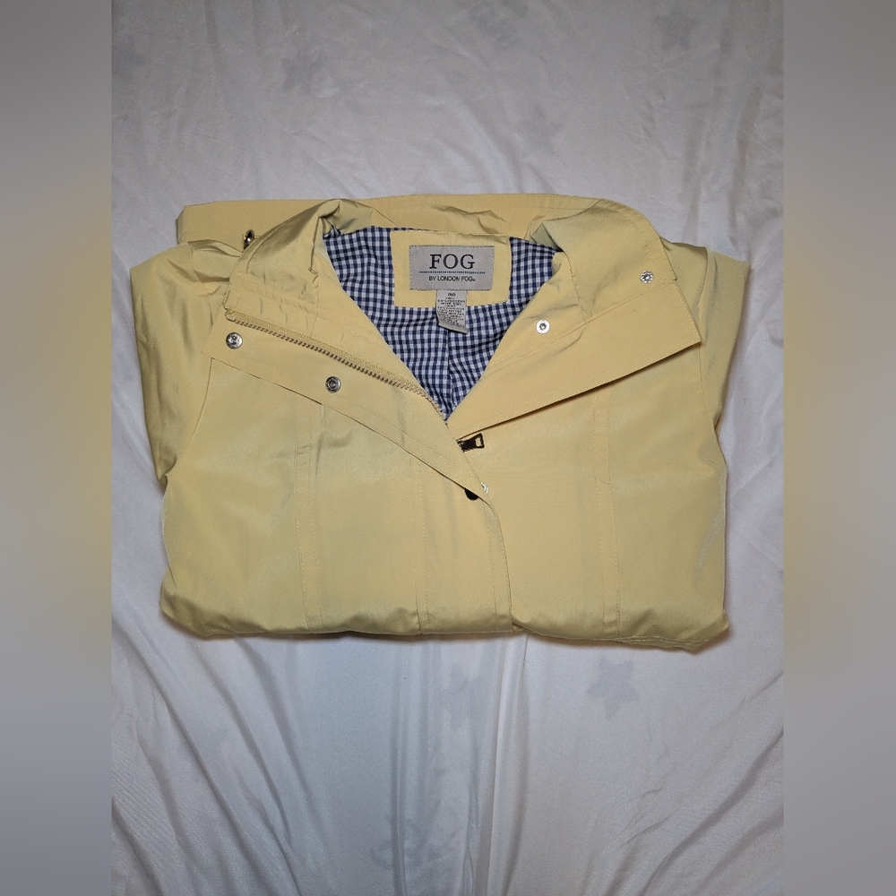 Fog By London Fog Yellow Women's Coat Size Medium